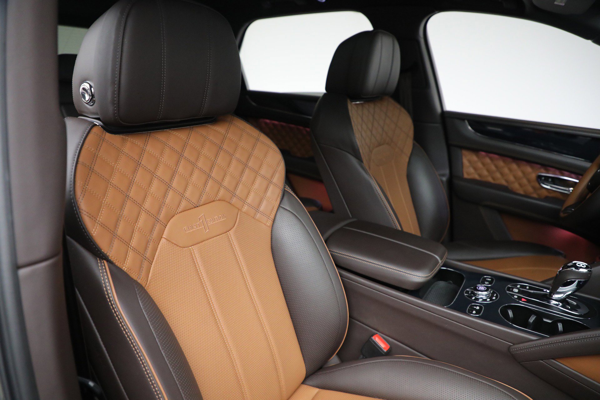 Certified 2021 Bentley Bentayga image 27