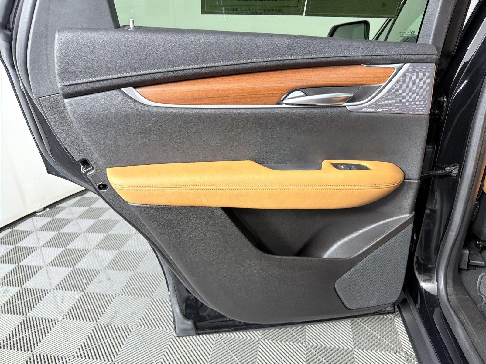 Certified 2023 Cadillac XT5 Premium Luxury w/ LPO, Floor Liner Package FWD image 20