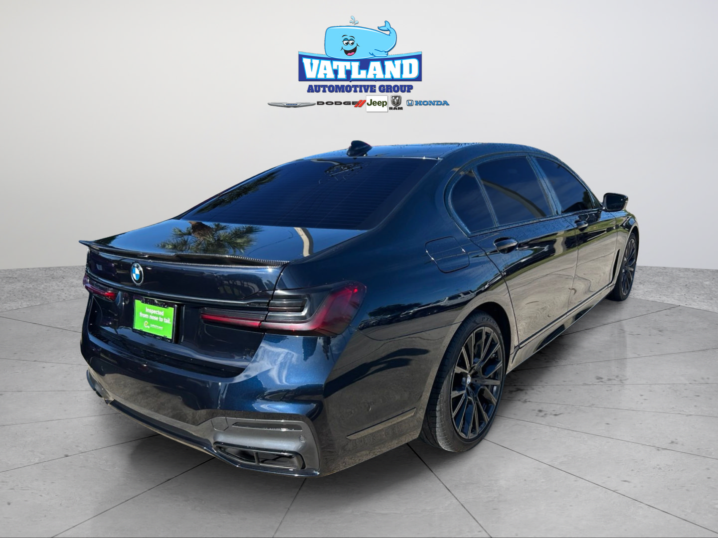 Used 2022 BMW 750i xDrive w/ Autobahn Package AWD/4WD image 5
