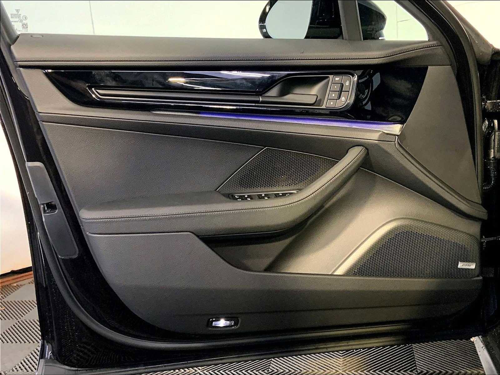 New 2026 Porsche Panamera 4 image 20