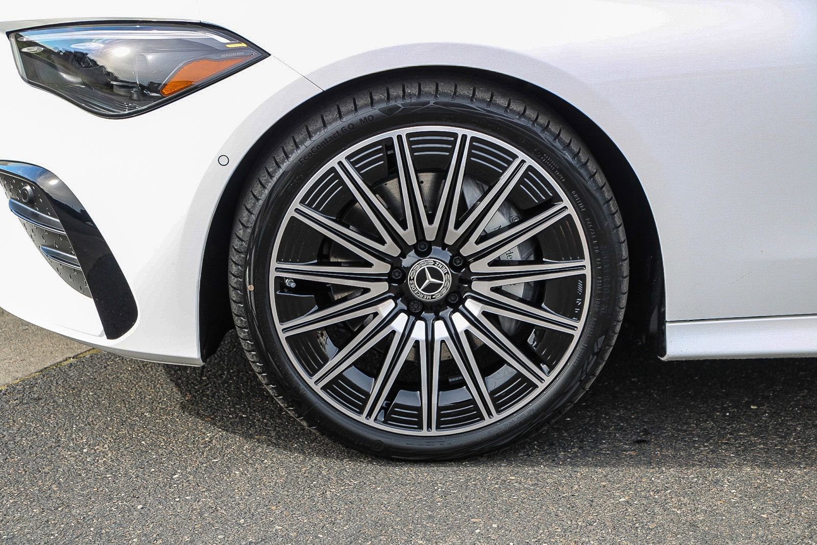 New 2026 Mercedes-Benz CLE 300 4MATIC Cabriolet image 9