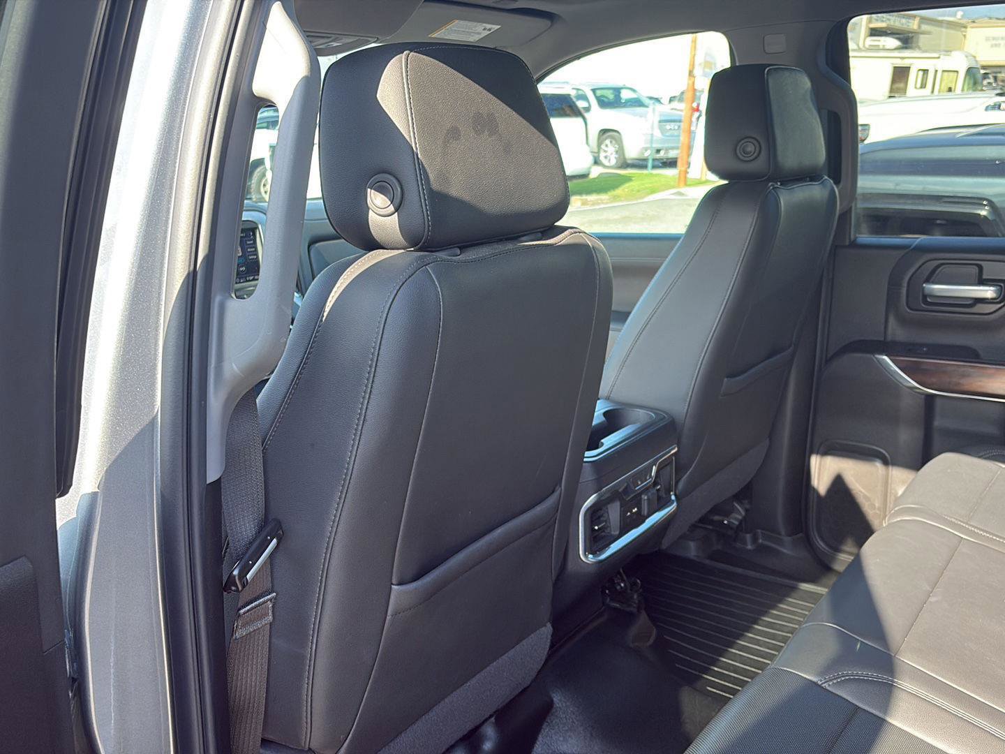 Used 2020 GMC Sierra 1500 SLT w/ SLT Premium Plus Package image 30