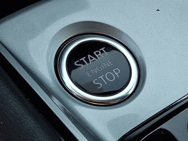 Used 2024 Nissan Altima 2.5 SR w/ SR Premium Package FWD image 24