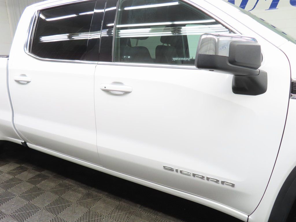Used 2024 GMC Sierra 1500 SLE w/ X31 Off-Road Package image 27