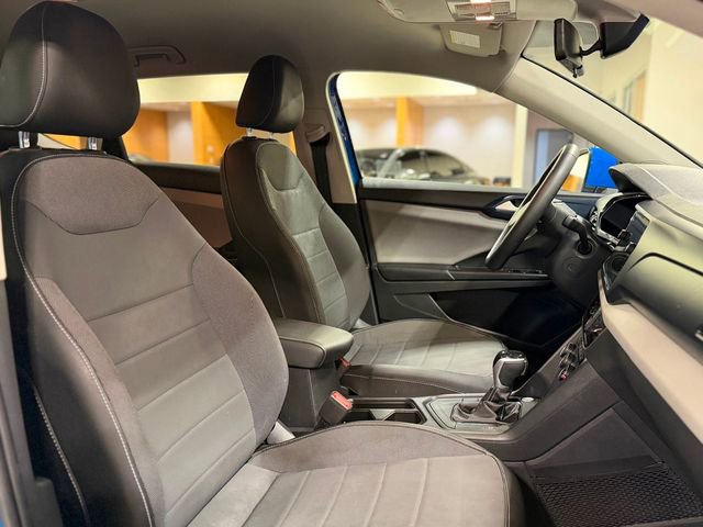 Used 2022 Volkswagen Taos SE image 24