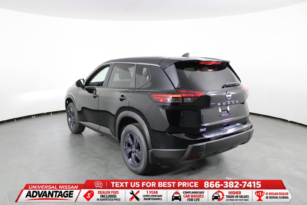 New 2026 Nissan Rogue SV FWD image 4