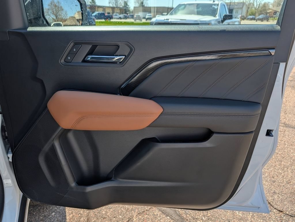 New 2026 GMC Canyon AT4 w/ Technology Plus Package AWD/4WD image 21
