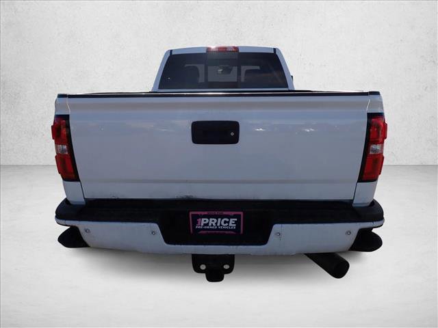 Used 2017 GMC Sierra 2500 Denali w/ Duramax Plus Package image 3
