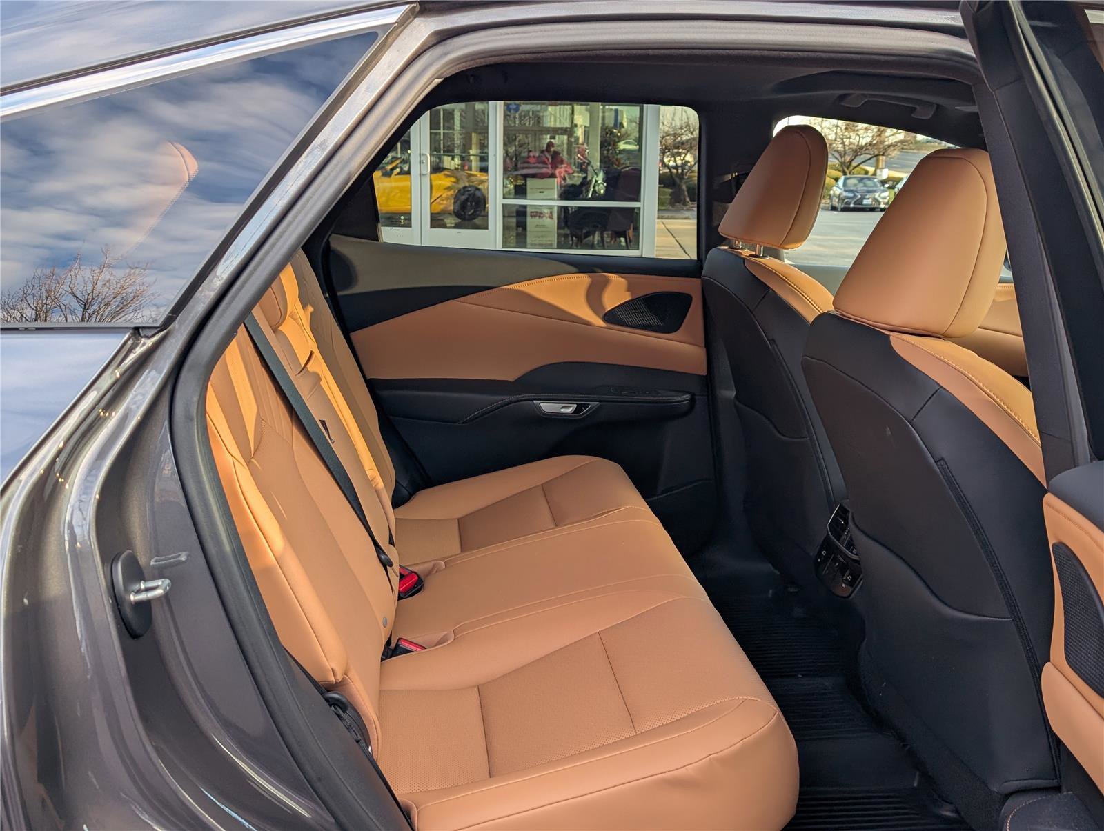 Used 2024 Lexus RX 350 Premium image 12