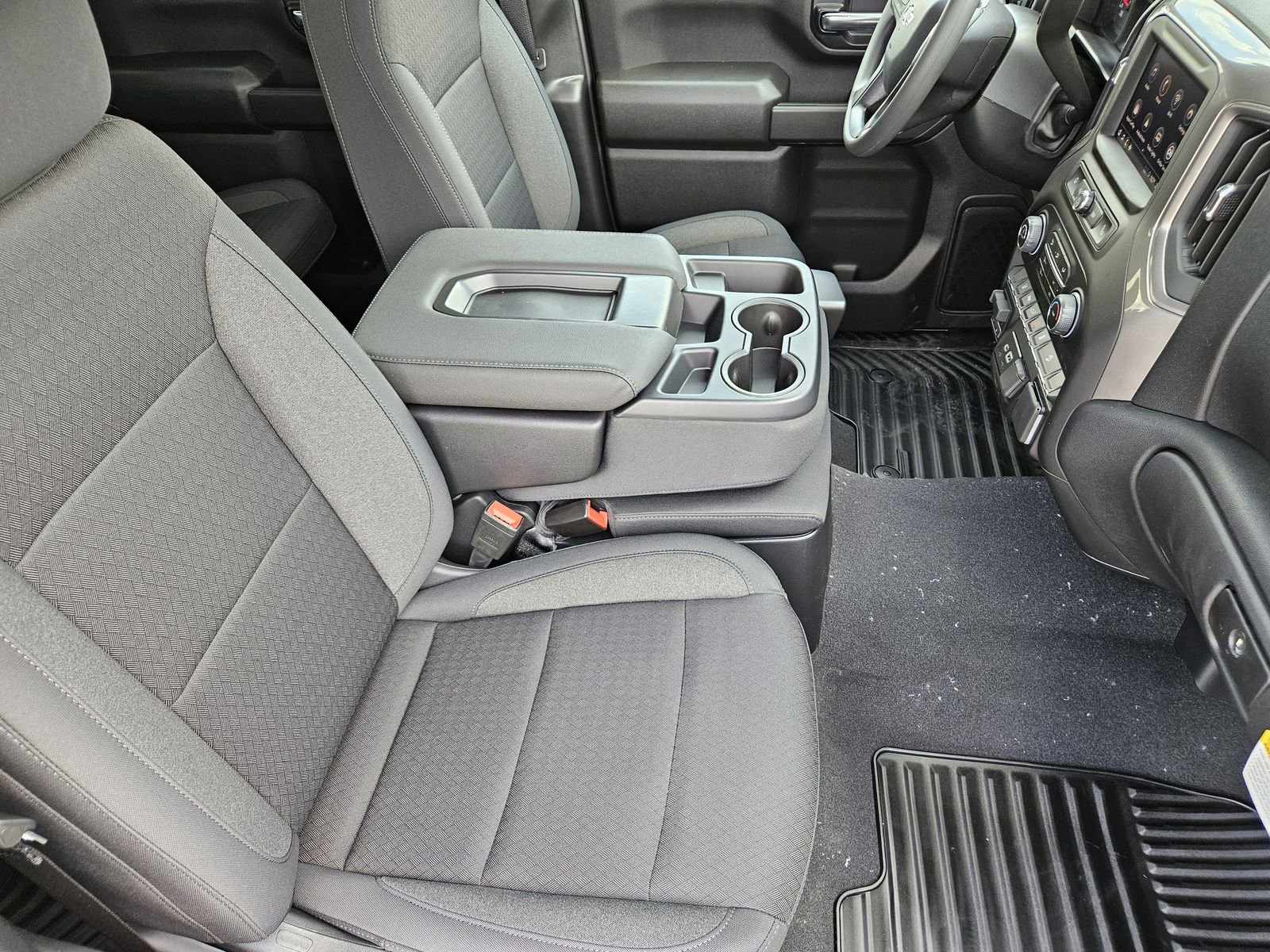 New 2026 Chevrolet Silverado 2500 Custom w/ Custom Value Package AWD/4WD image 20