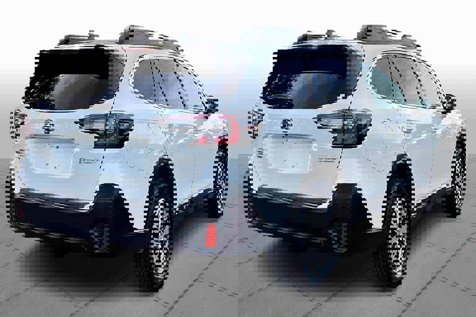 Used 2020 Subaru Outback image 12