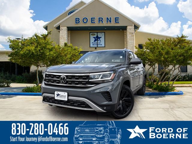 Used 2021 Volkswagen Atlas Cross Sport SE image 1