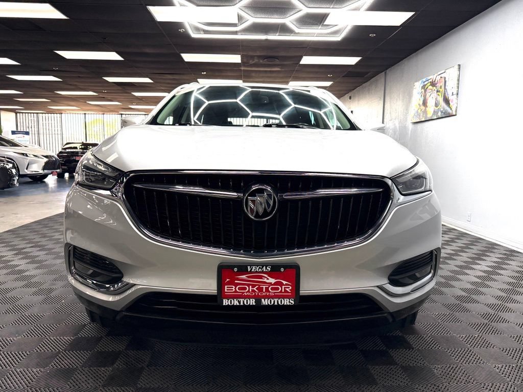 Used 2018 Buick Enclave Essence FWD image 4