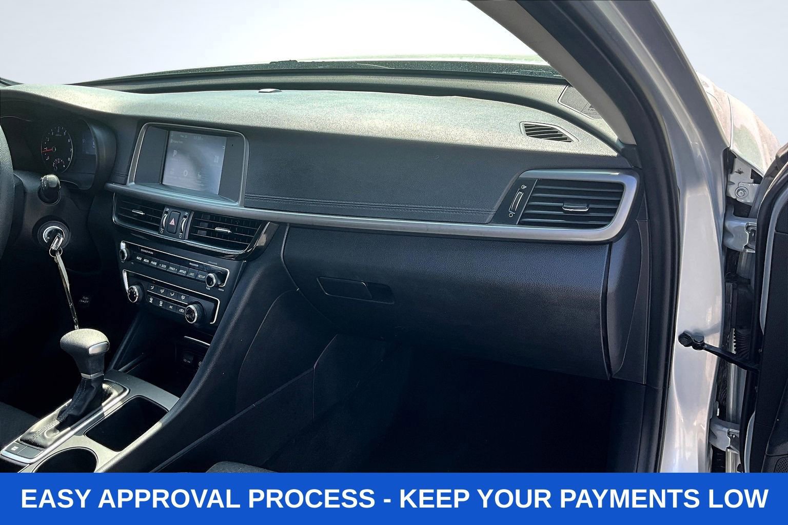 Used 2018 Kia Optima LX image 33