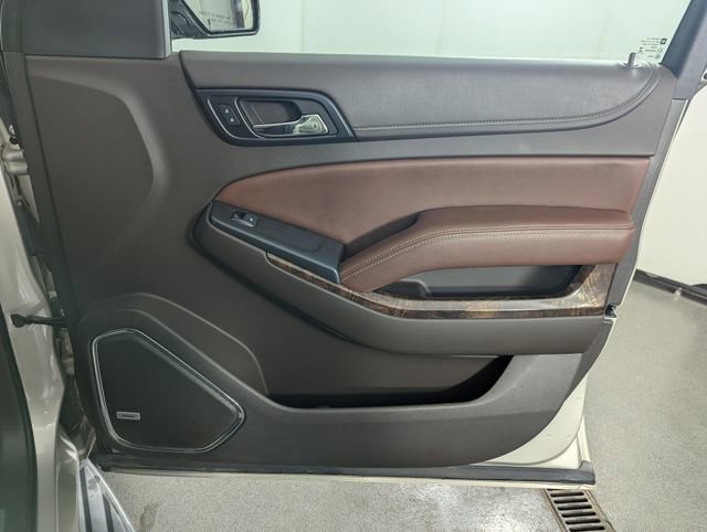 Used 2015 Chevrolet Tahoe LTZ AWD/4WD image 22