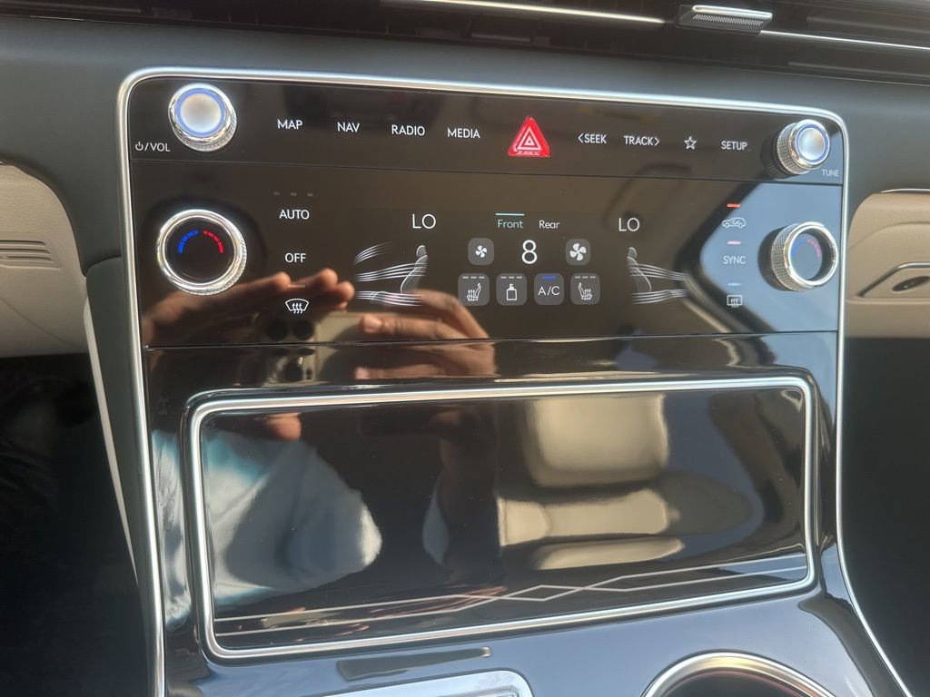 New 2025 Genesis GV80 2.5T Standard image 26