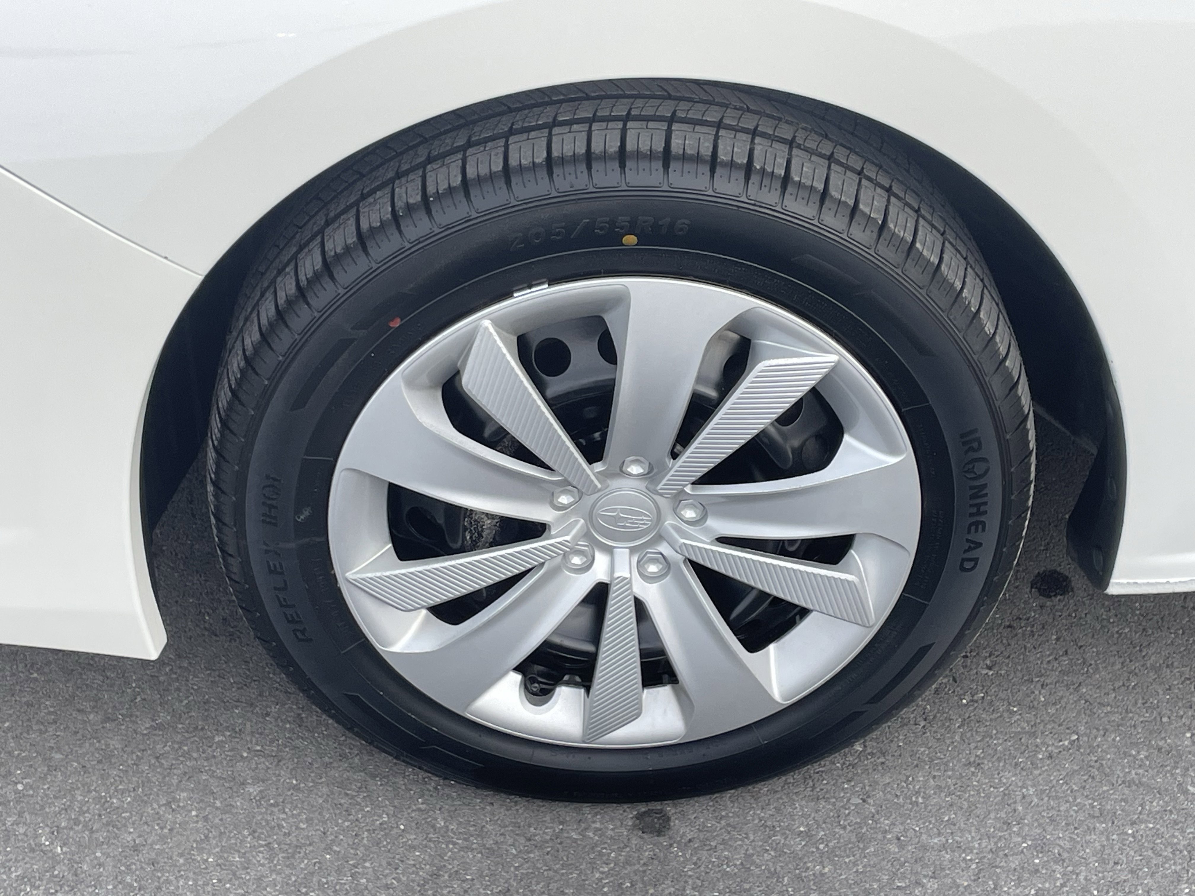 Certified 2023 Subaru Impreza 2.0i image 11