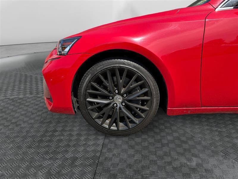 Used 2017 Lexus IS 200t RWD image 9