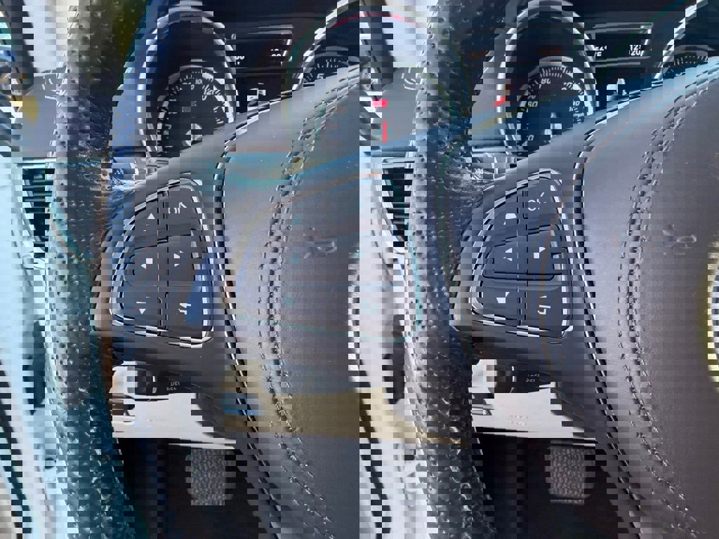 Certified 2019 Mercedes-Benz GLS 450 4MATIC w/ Premium 1 Package image 18