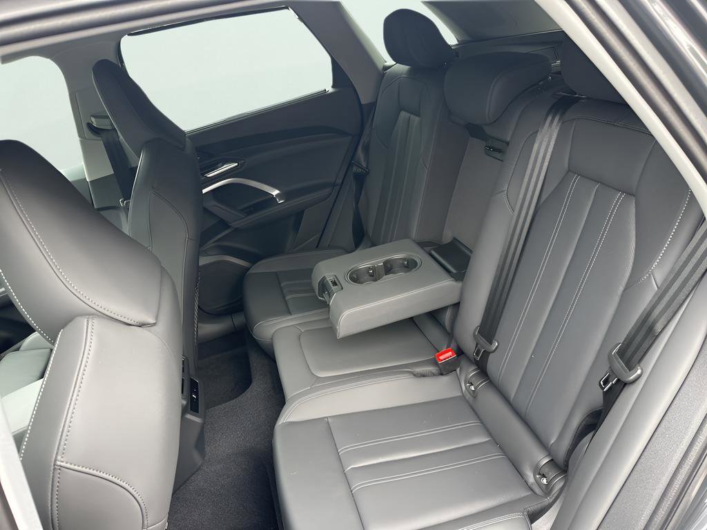 Used 2025 Audi Q5 Premium Plus w/ Premium Plus image 19