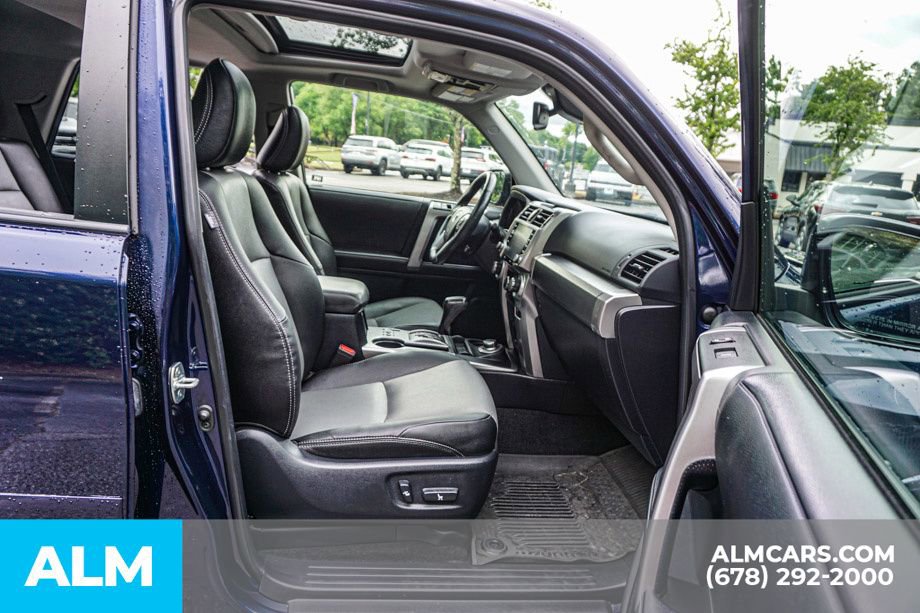 Used 2023 Toyota 4Runner SR5 Premium w/ Moonroof Package AWD/4WD image 23