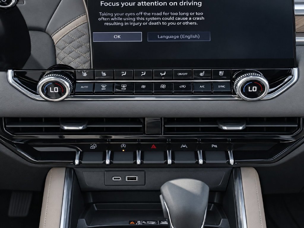 New 2026 GMC Canyon Denali AWD/4WD image 14