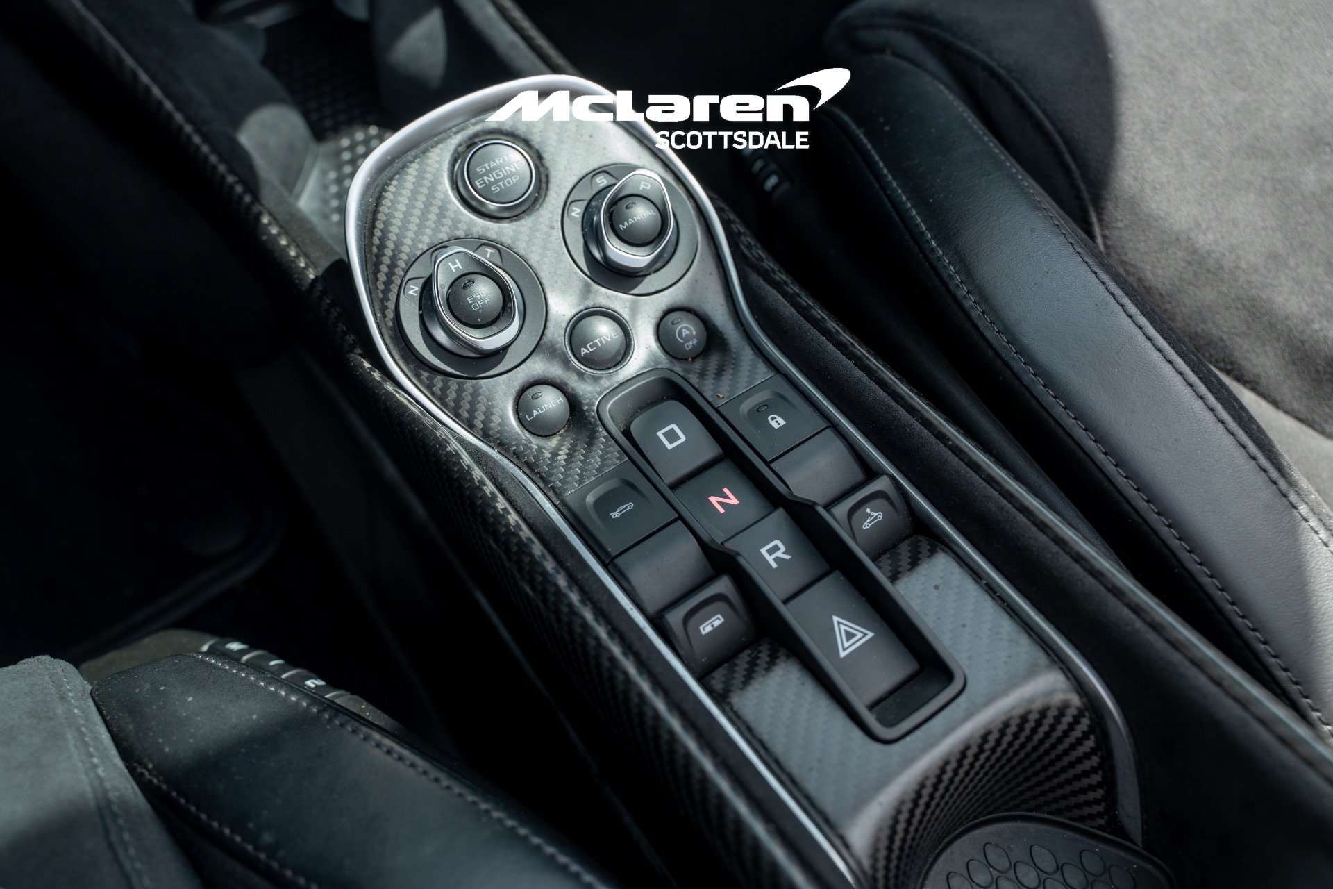 Used 2020 McLaren 600LT Spider RWD image 17