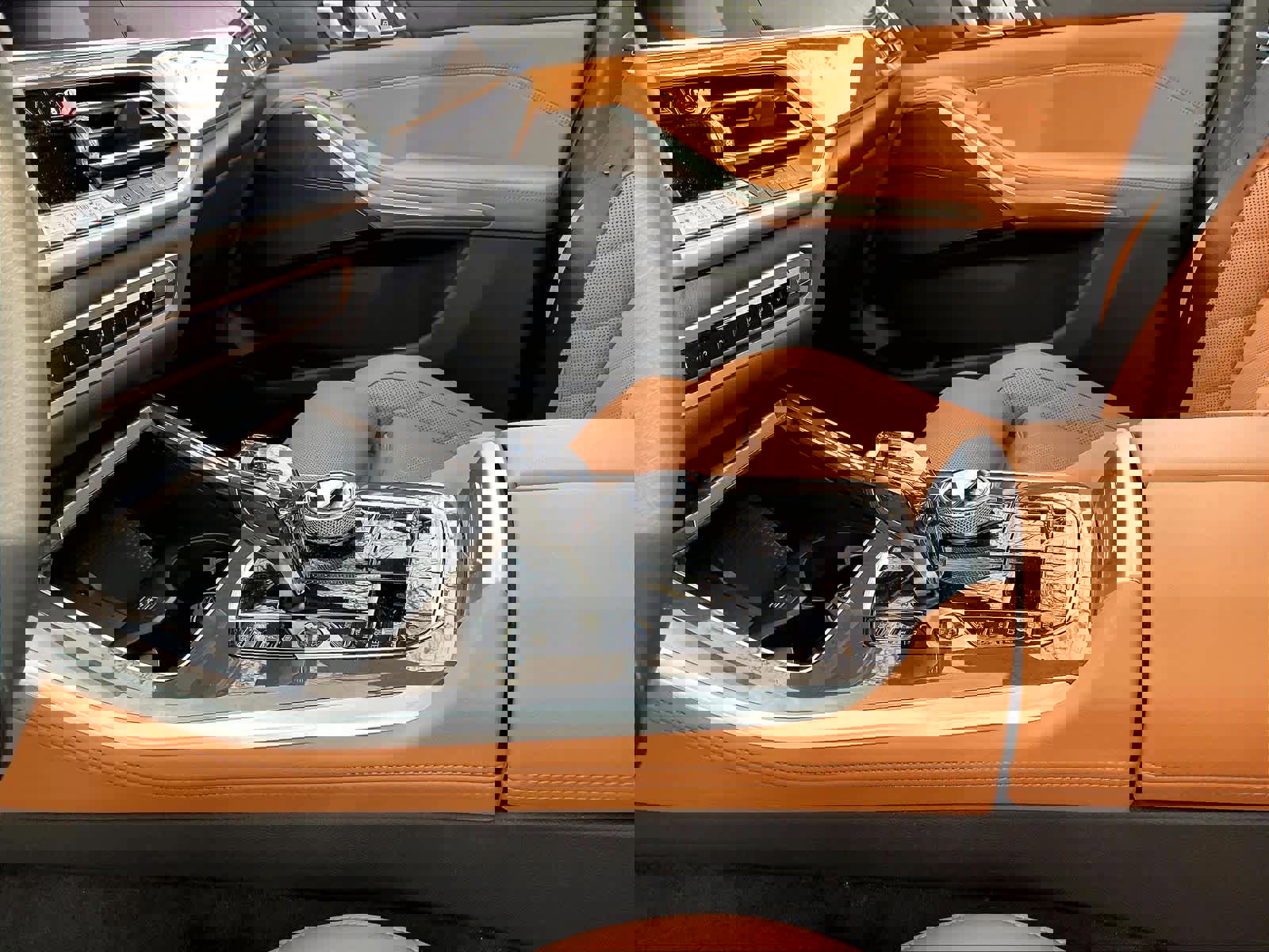 Used 2023 BMW X5 xDrive45e w/ Executive Package image 17