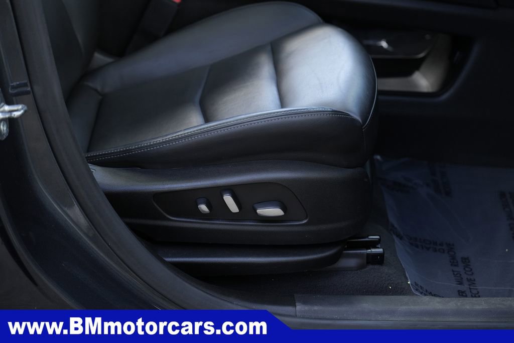 Used 2022 Cadillac XT6 Premium Luxury image 37