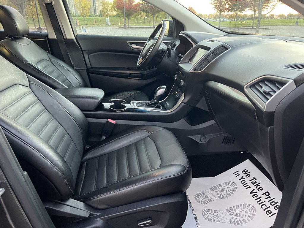 Used 2015 Ford Edge SEL w/ Equipment Group 201A AWD/4WD image 11