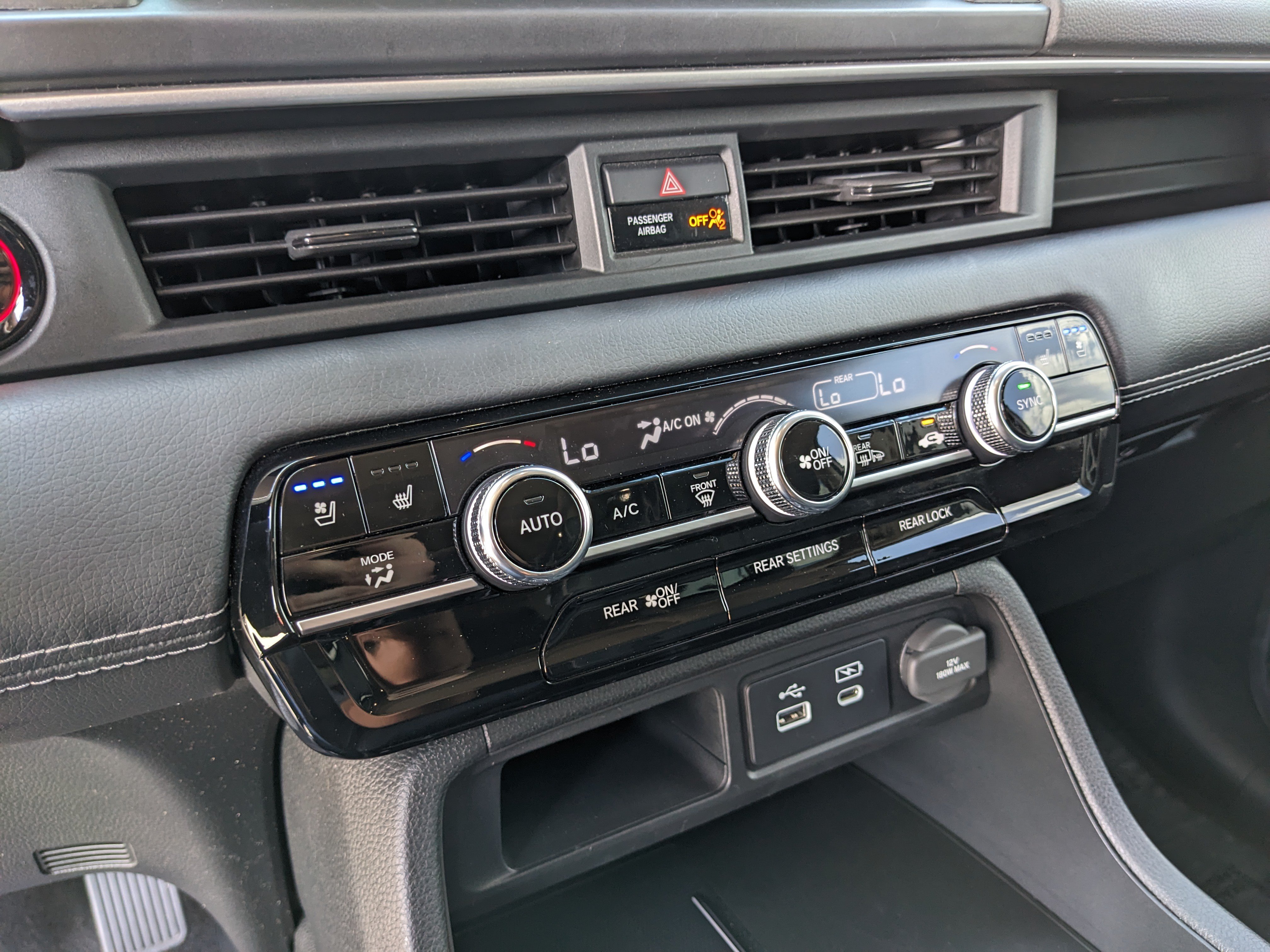 Used 2024 Honda Pilot Elite image 31