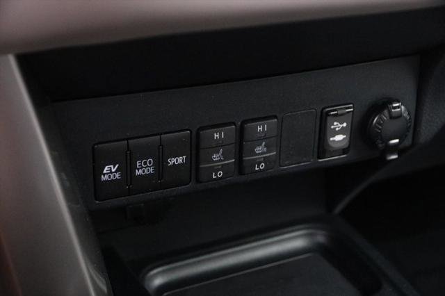 Certified 2018 Toyota RAV4 Limited image 20