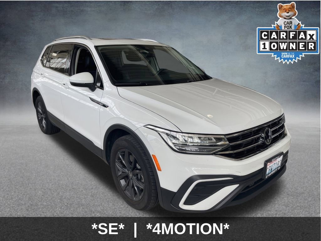 Used 2022 Volkswagen Tiguan SE w/ Panoramic Sunroof Package