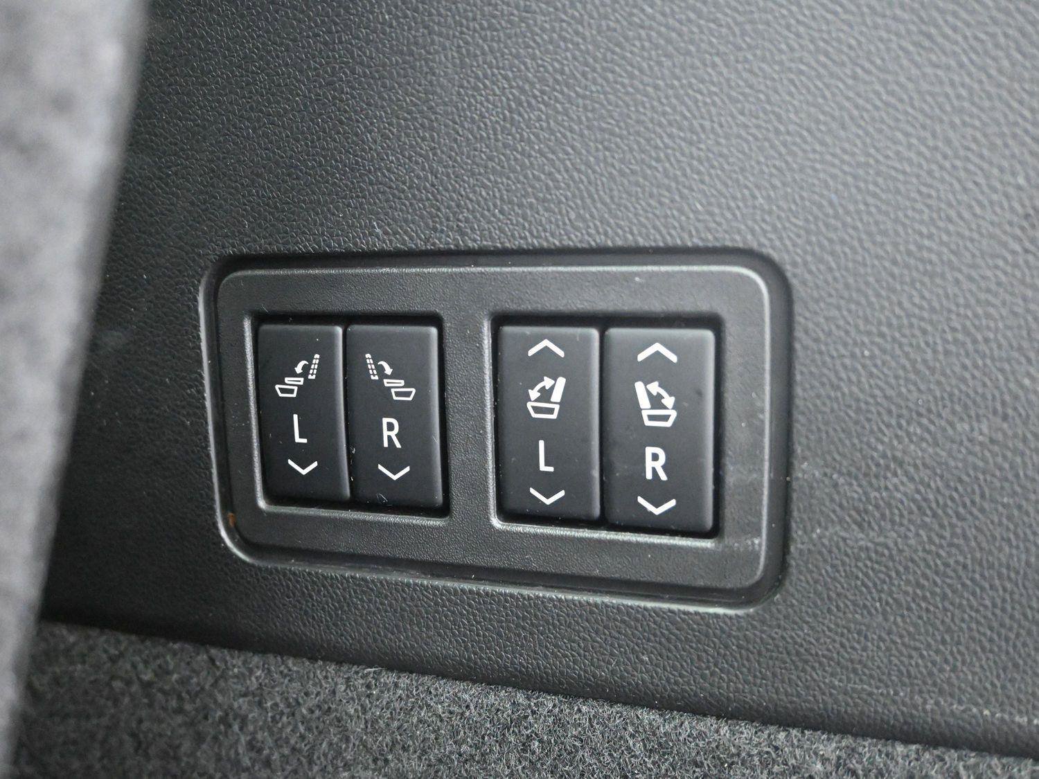 Used 2020 Cadillac XT6 Premium Luxury image 23