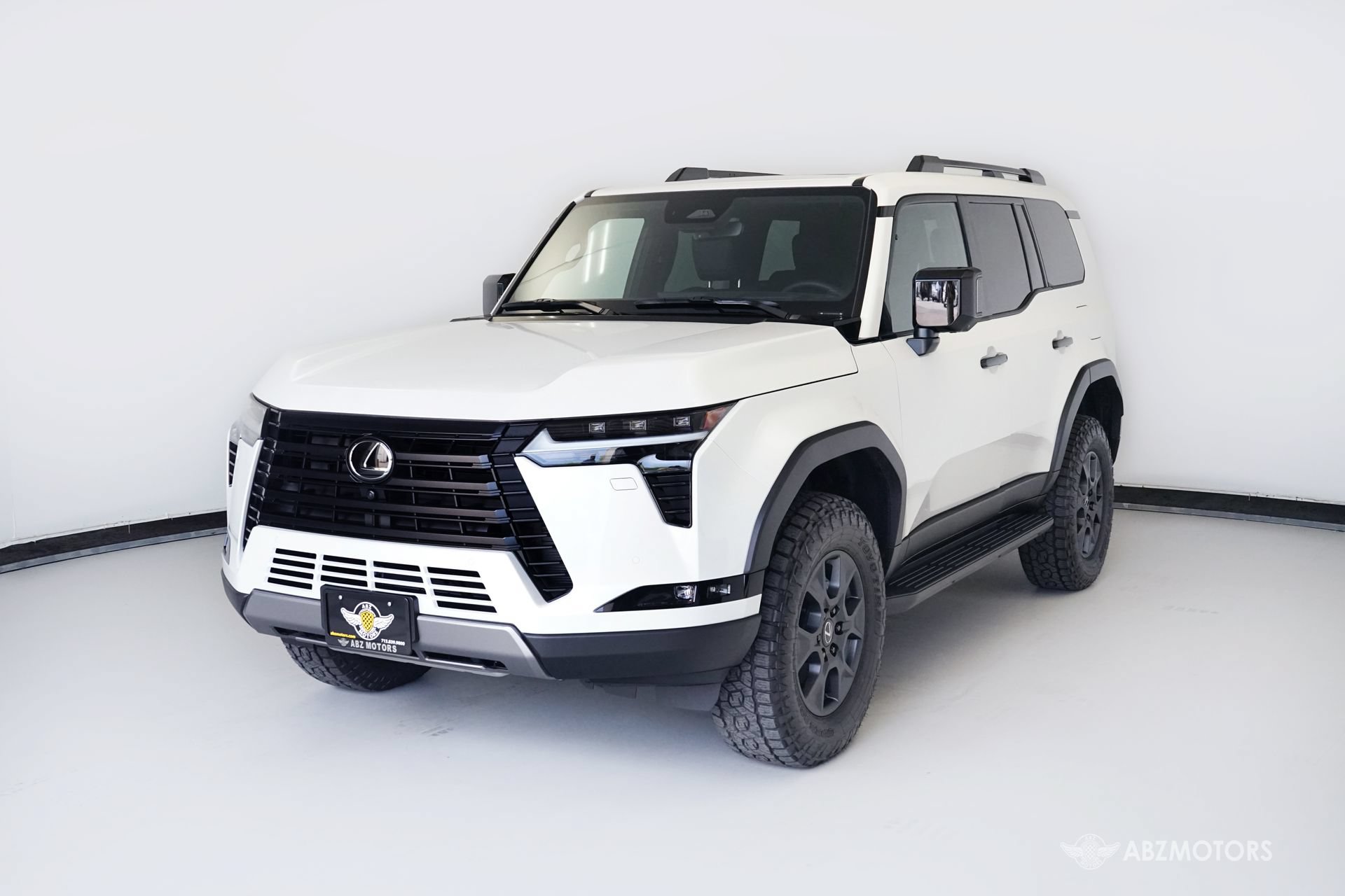 Used 2026 Lexus GX 550 w/ Accessory Package (CT) AWD/4WD image 2