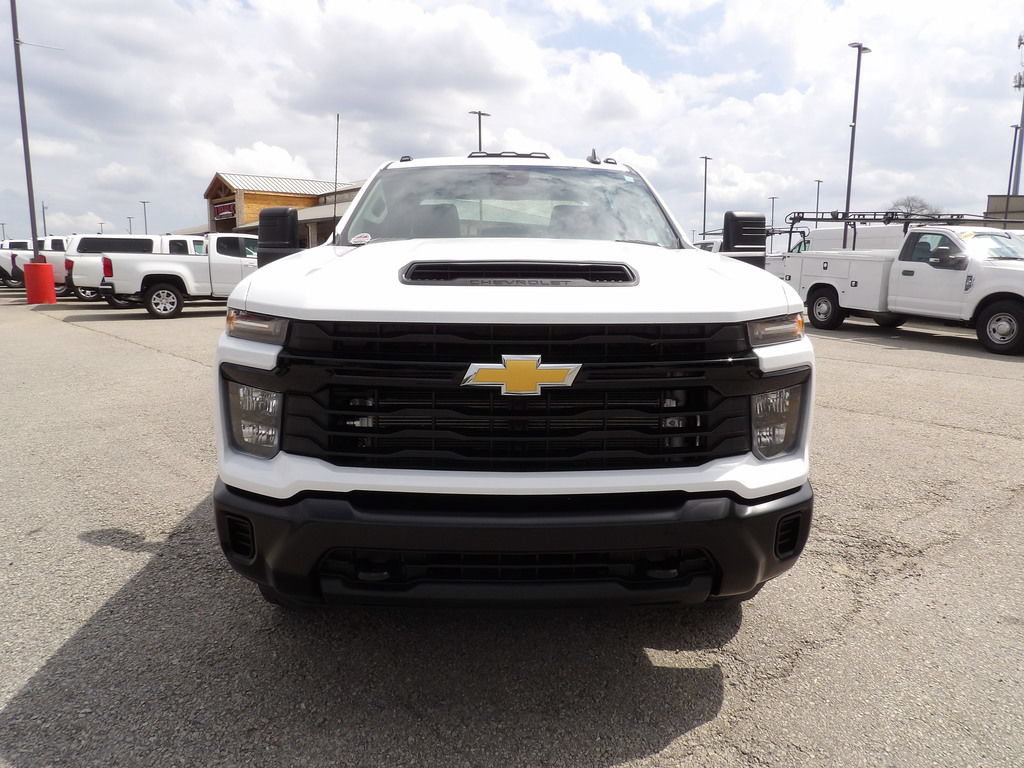 Used 2026 Chevrolet Silverado 3500 W/T AWD/4WD image 12