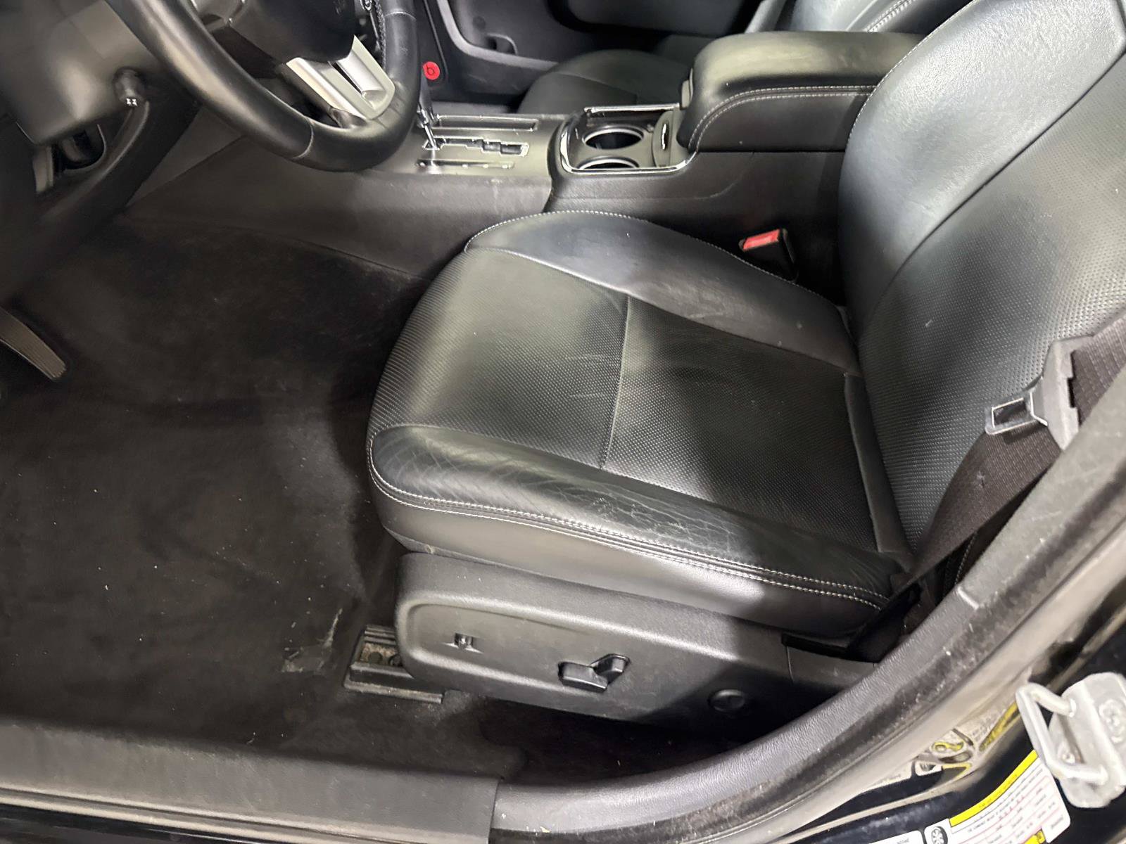 Used 2013 Dodge Charger R/T RWD image 17