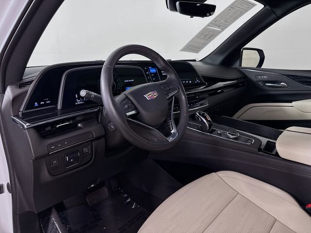 Used 2022 Cadillac Escalade Sport w/ Touring Package RWD image 9