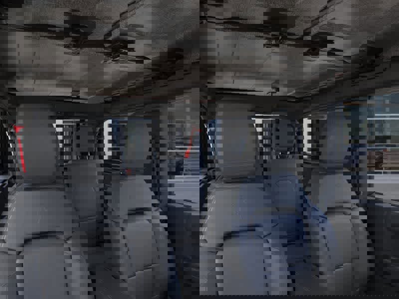 New 2025 Ford Bronco Badlands w/ Sasquatch Package image 12