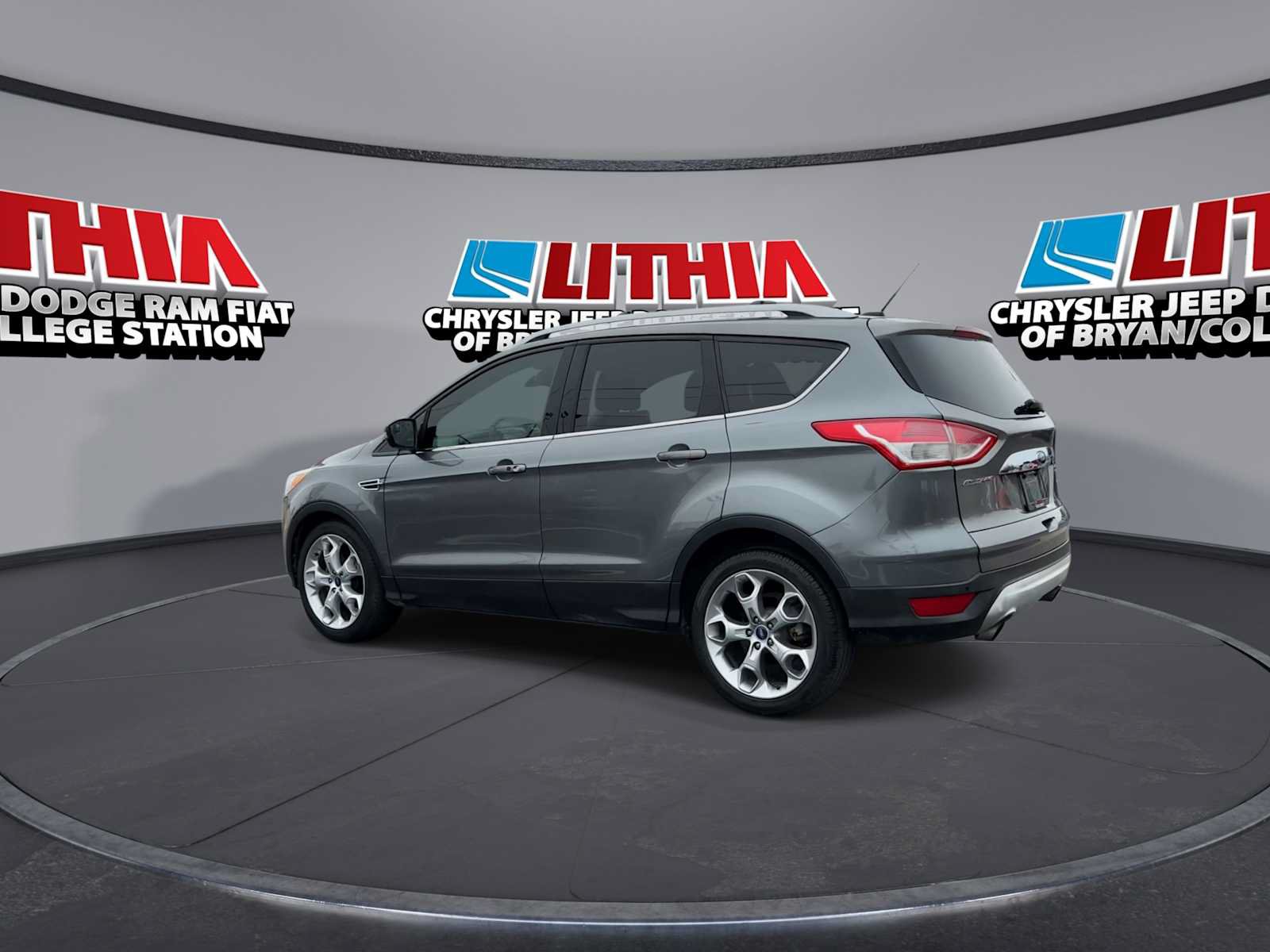 Used 2014 Ford Escape Titanium FWD image 6