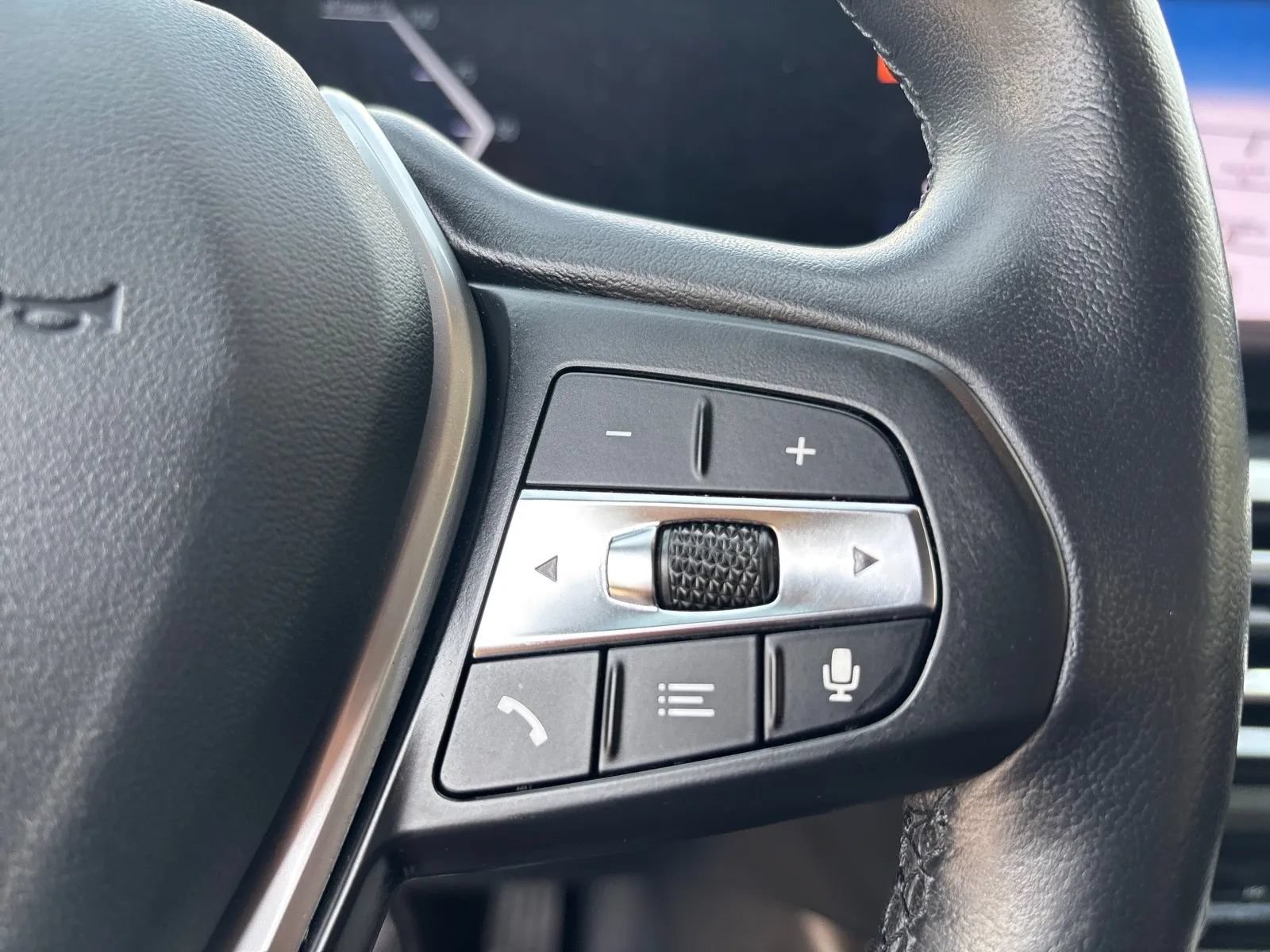 Used 2023 BMW i4 eDrive35 w/ Premium Package RWD image 18