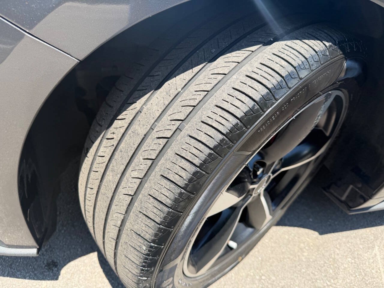 Used 2018 Ford Mustang Coupe RWD image 19