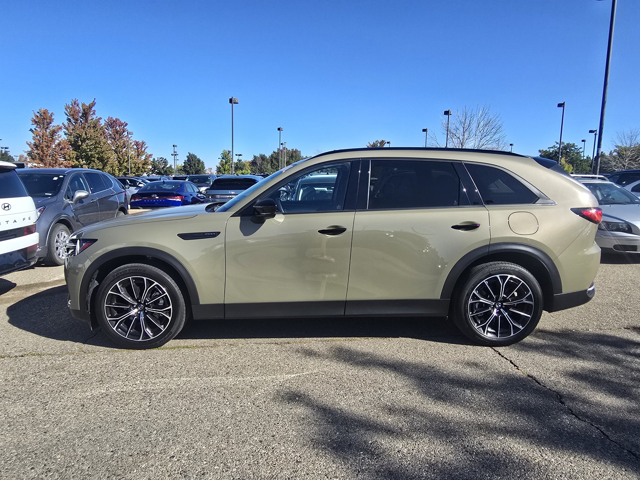 Used 2025 MAZDA CX-70 Plug-In Hybrid w/ Premium Pkg AWD/4WD image 14