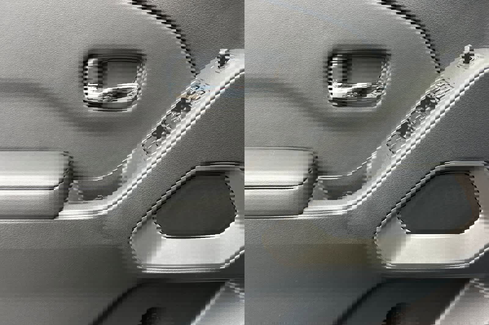 New 2026 Nissan Frontier SV image 12