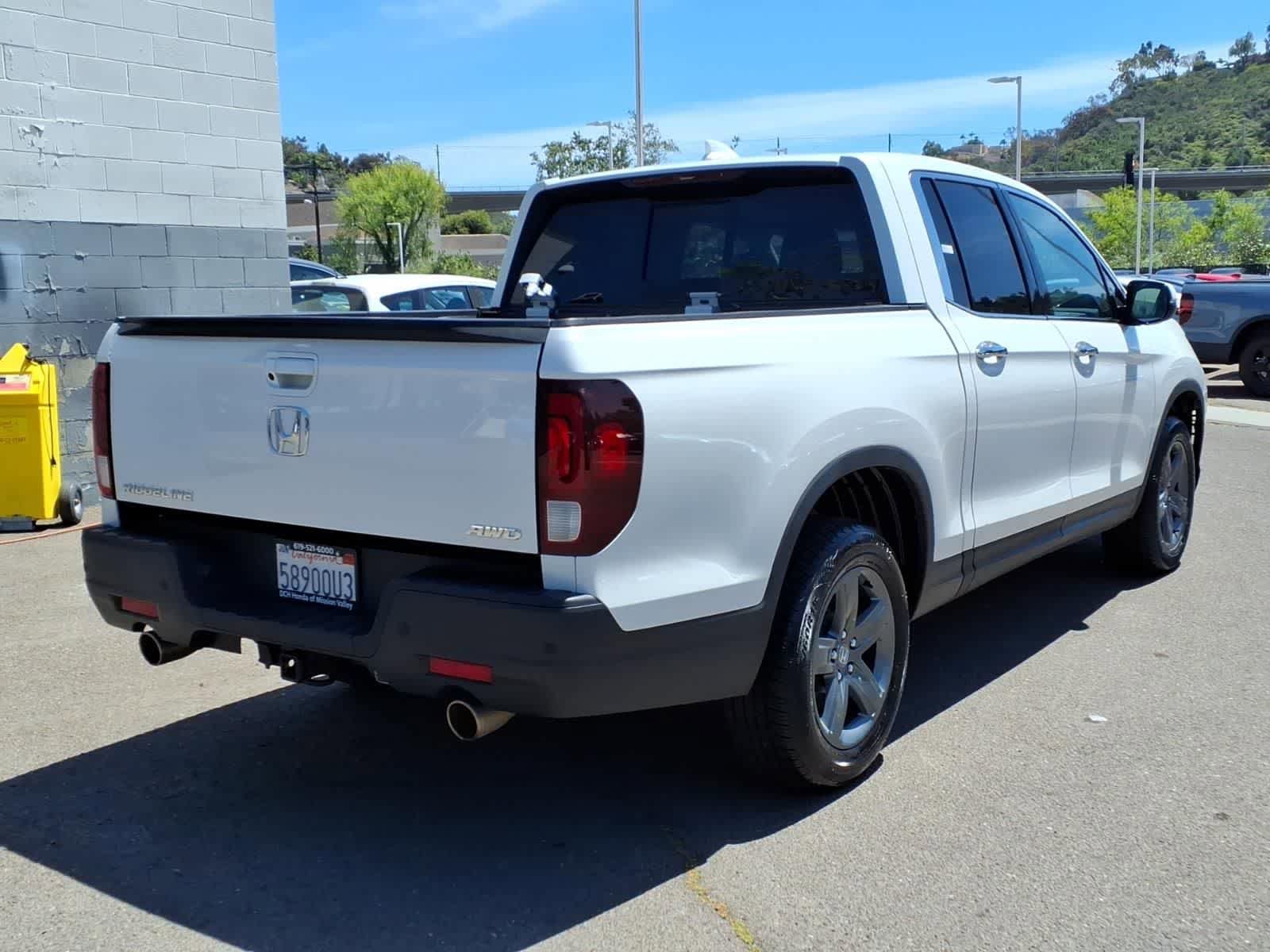 Used 2023 Honda Ridgeline RTL-E image 4