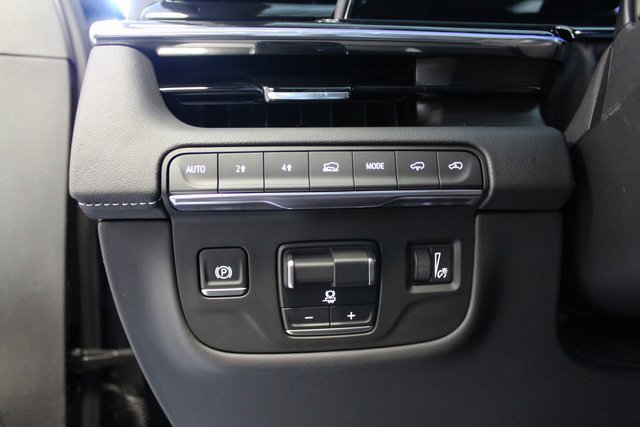 Used 2024 Cadillac Escalade Sport w/ LPO, ONYX Package image 29