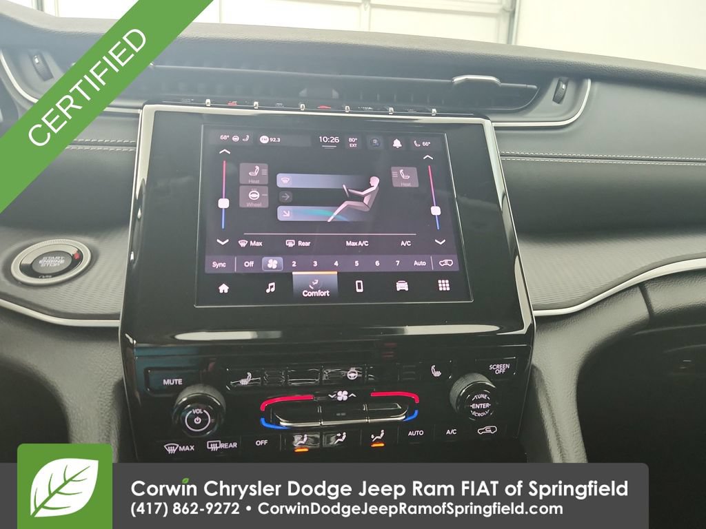 Used 2023 Jeep Grand Cherokee Laredo w/ Luxury Tech Group I AWD/4WD image 25