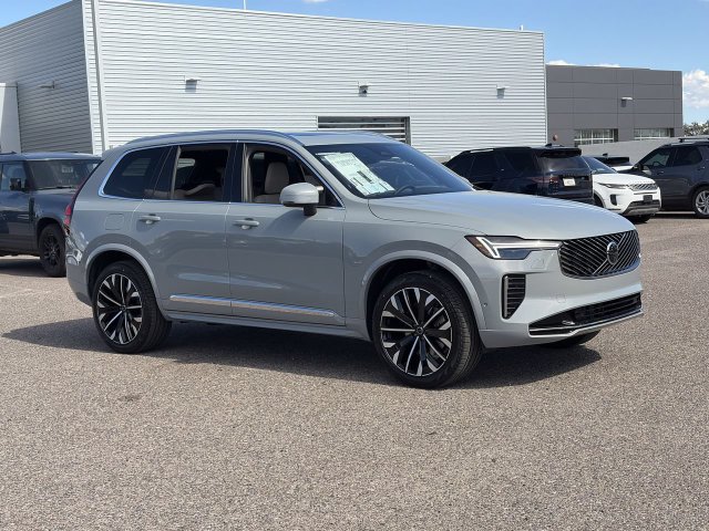 New 2027 Volvo XC90 B5 Plus AWD/4WD image 4