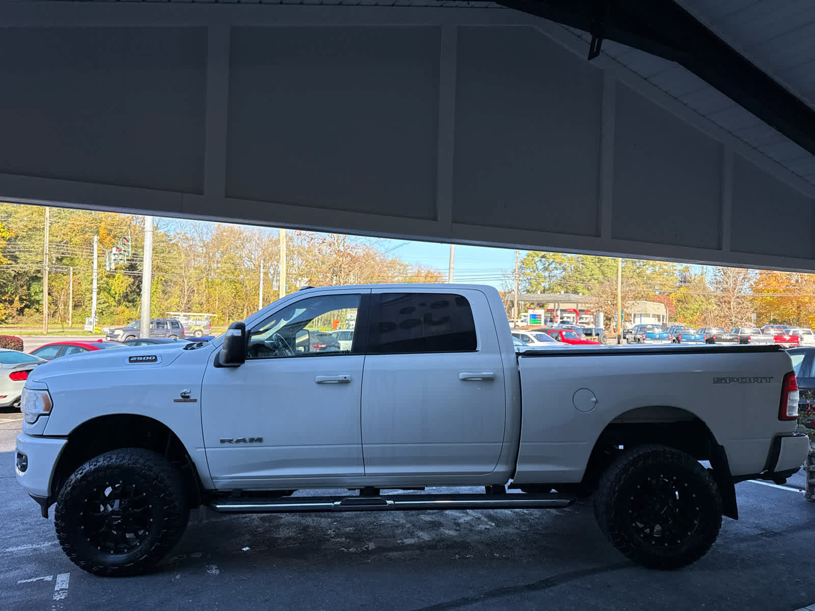 Used 2023 RAM 2500 Lone Star w/ Level 1 Equipment Group w/2_Y AWD/4WD image 7