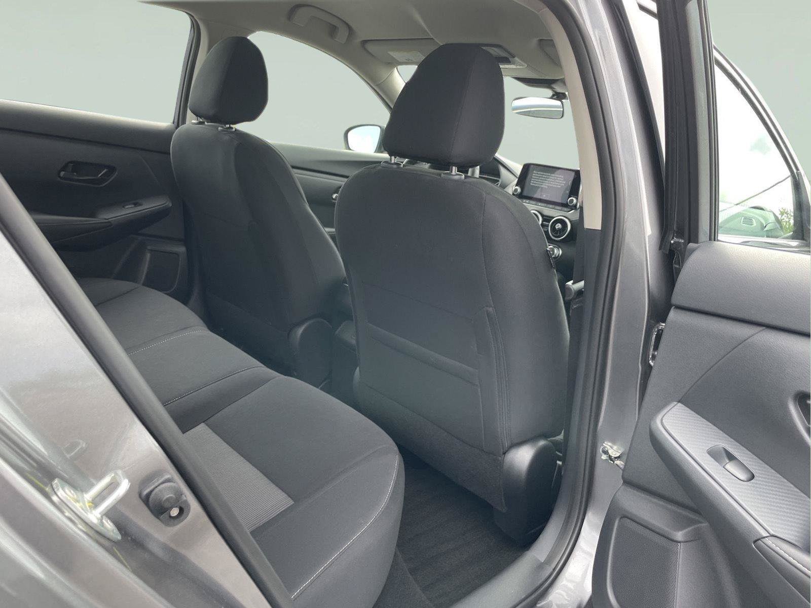 Used 2025 Nissan Sentra SV w/ All-Weather Package FWD image 18